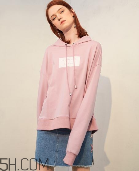 闊色衣服質(zhì)量好嗎？闊色有實體店嗎？