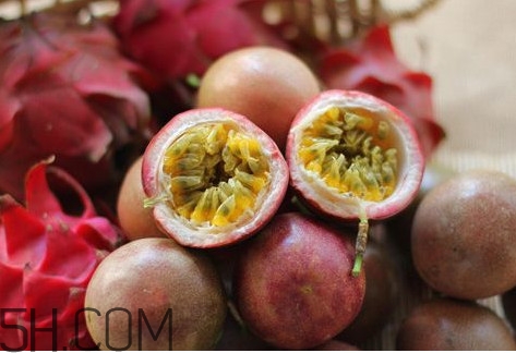 百香果怎么剝開？百香果可以和葡萄酒混著喝嗎