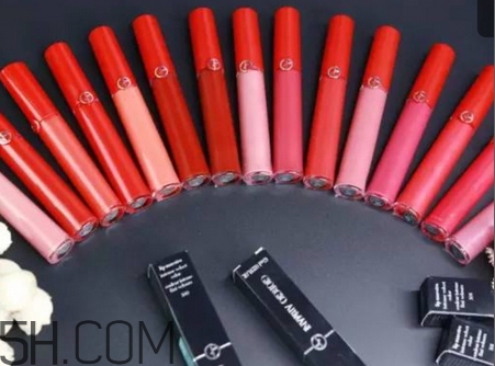 阿瑪尼紅管唇釉哪個顏色好看_哪個色號最火 阿瑪尼紅管唇釉哪個顏色好看_哪個色號最火