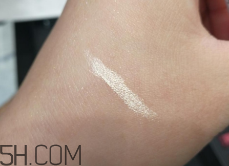 紀(jì)梵希2018春季彩妝有哪些？紀(jì)梵希2018春季彩妝什么時(shí)候上市？