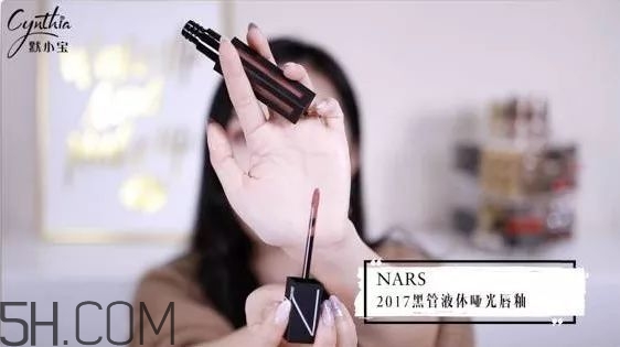 秋冬用什么唇釉好_適合秋冬季節(jié)的唇釉 秋冬用什么唇釉好_適合秋冬季節(jié)的唇釉