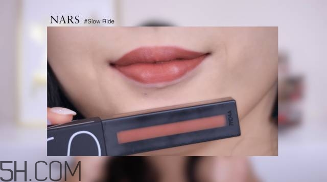 秋冬用什么唇釉好_適合秋冬季節(jié)的唇釉 秋冬用什么唇釉好_適合秋冬季節(jié)的唇釉