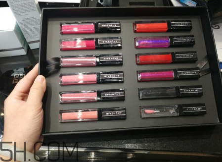 紀(jì)梵希2018春季彩妝有哪些？紀(jì)梵希2018春季彩妝什么時(shí)候上市？