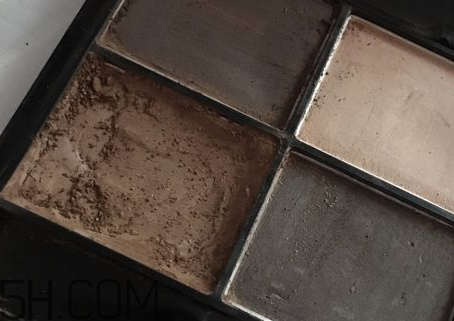 眼影碎了怎么恢復(fù)原樣？粉色眼影牌子推薦