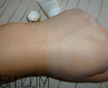 玫琳凱BB霜怎么樣？玫琳凱BB霜好用嗎？