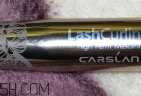 卡姿蘭睫毛膏和火烈鳥睫毛膏哪個(gè)好？對(duì)比