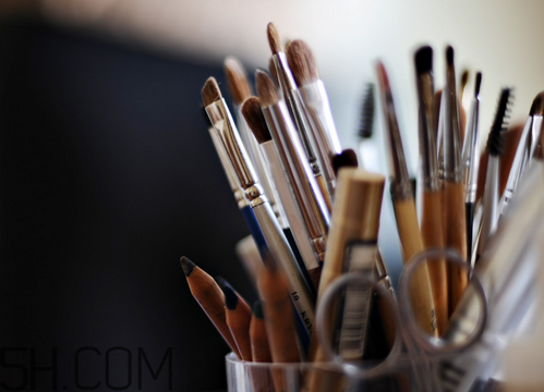 化妝刷什么毛最好？化妝刷怎么選購？