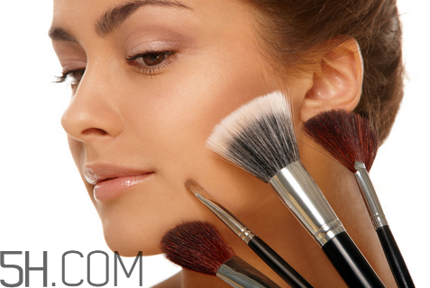 化妝刷什么毛最好？化妝刷怎么選購？