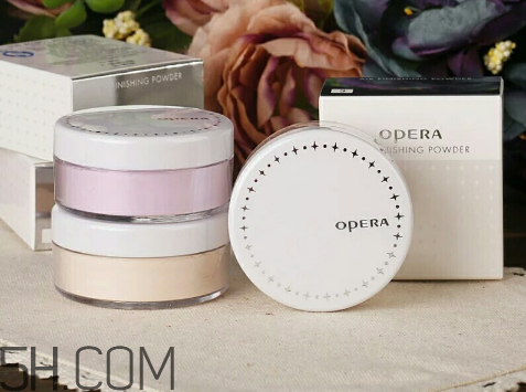 有哪些品牌名氣大卻不好用的彩妝產(chǎn)品？如何選擇適合自己的化妝品？