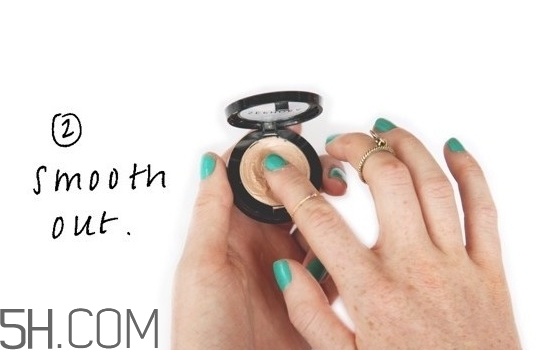 眼影碎了怎么恢復(fù)原樣？粉色眼影牌子推薦