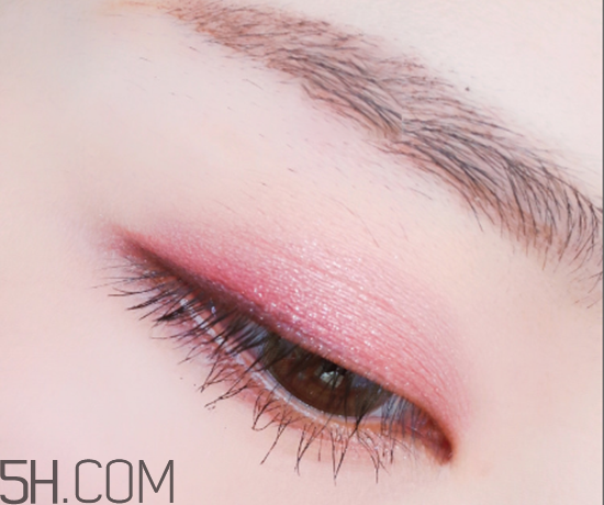 桃花妝眼影是什么顏色？眼影排行榜10強(qiáng)