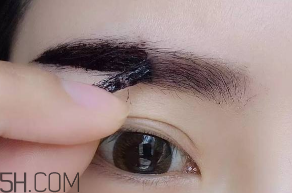 美寶蓮半永久染眉膠價格多少錢？好用嗎？