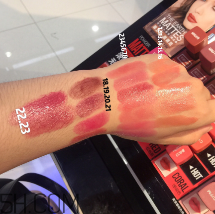 美寶蓮熱門彩妝推薦 美寶蓮小燈管唇膏測(cè)評(píng)