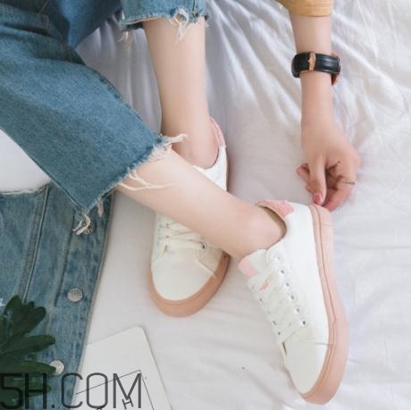 運動鞋勒腳怎么辦？運動鞋壓腳背怎么處理？