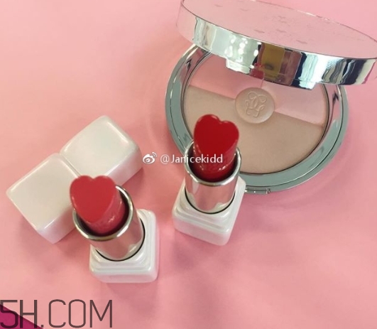 嬌蘭紅殼氣墊多少錢？嬌蘭紅殼限定氣墊色號試色