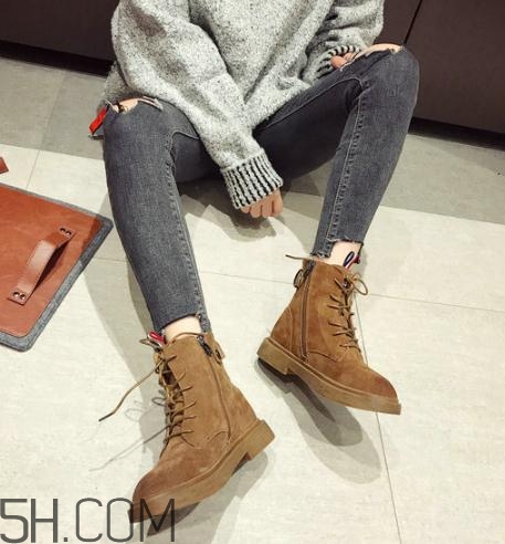 馬丁靴磨腳后跟怎么辦？馬丁靴硌腳怎么辦？