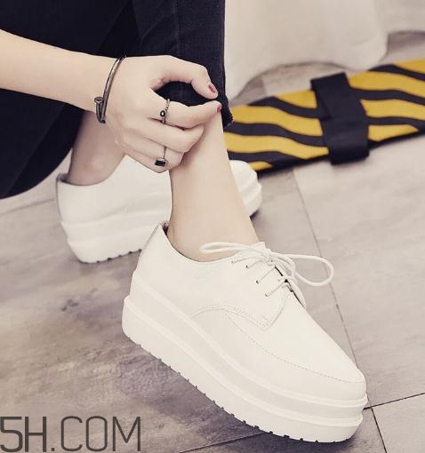 白色皮鞋怎么清洗？白色皮鞋發(fā)黃了怎么辦？