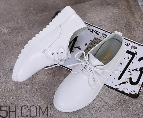 白色皮鞋劃痕怎么修復(fù)？白色皮鞋被刮傷怎么辦？