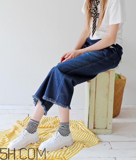 白色皮鞋劃痕怎么修復(fù)？白色皮鞋被刮傷怎么辦？