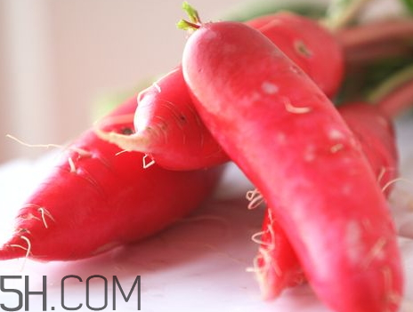 水蘿卜是涼性的嗎 水蘿卜是堿性還是酸性 水蘿卜是涼性的嗎 水蘿卜是堿性還是酸性