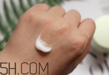 悅木之源維C精華霜怎么樣？悅木之源維C精華霜好用嗎？