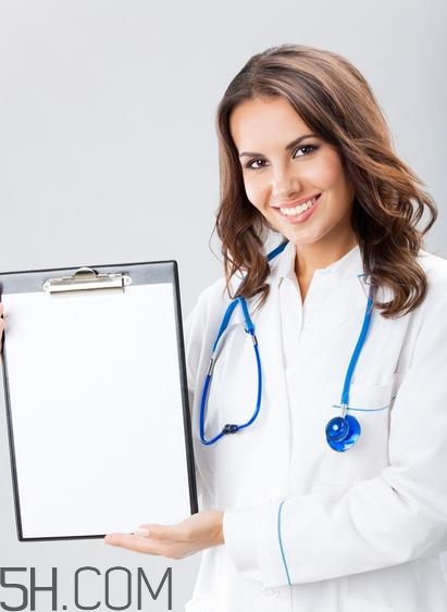 冠心病為什么下肢水腫？冠心病為什么會心絞痛？