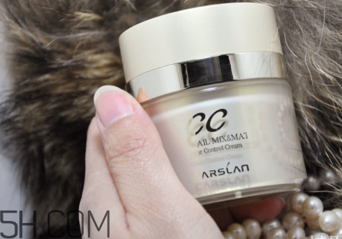 卡姿蘭蝸牛cc調(diào)控霜多少錢？卡姿蘭cc霜多少錢一瓶？