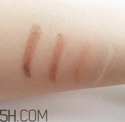 卡姿蘭四色眼影色號(hào) 卡姿蘭四色眼影試色 卡姿蘭四色眼影色號(hào) 卡姿蘭四色眼影試色