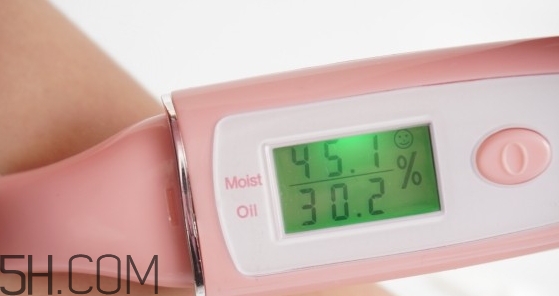 卡姿蘭卸妝水好用嗎？卡姿蘭卸妝水哪款好用