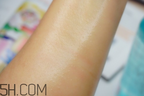 卡姿蘭卸妝水好用嗎？卡姿蘭卸妝水哪款好用