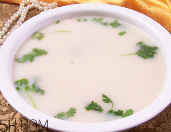 羊肉湯不能和什么一起吃？羊肉湯上火嗎