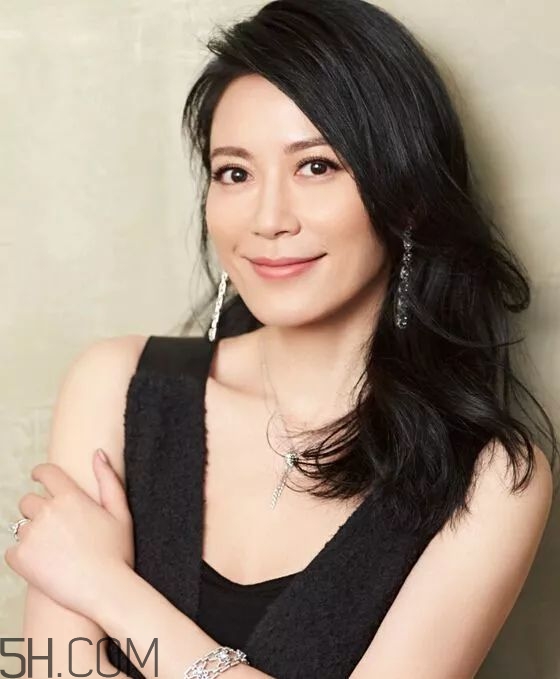 染什么發(fā)色好看有氣質 染什么發(fā)色好看有氣質