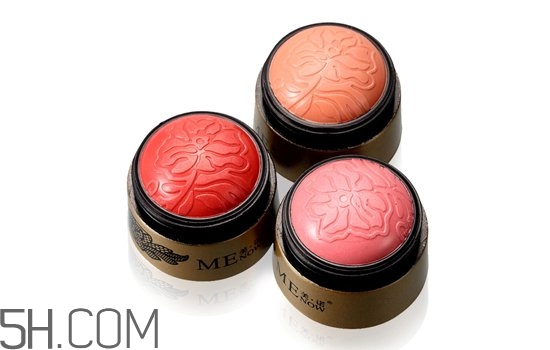 腮紅珠光啞光的區(qū)別 腮紅的種類 腮紅珠光啞光的區(qū)別 腮紅的種類