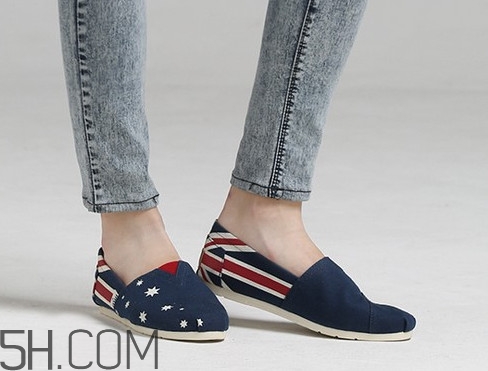 露腳踝的襪子叫什么？露腳踝的鞋子叫什么