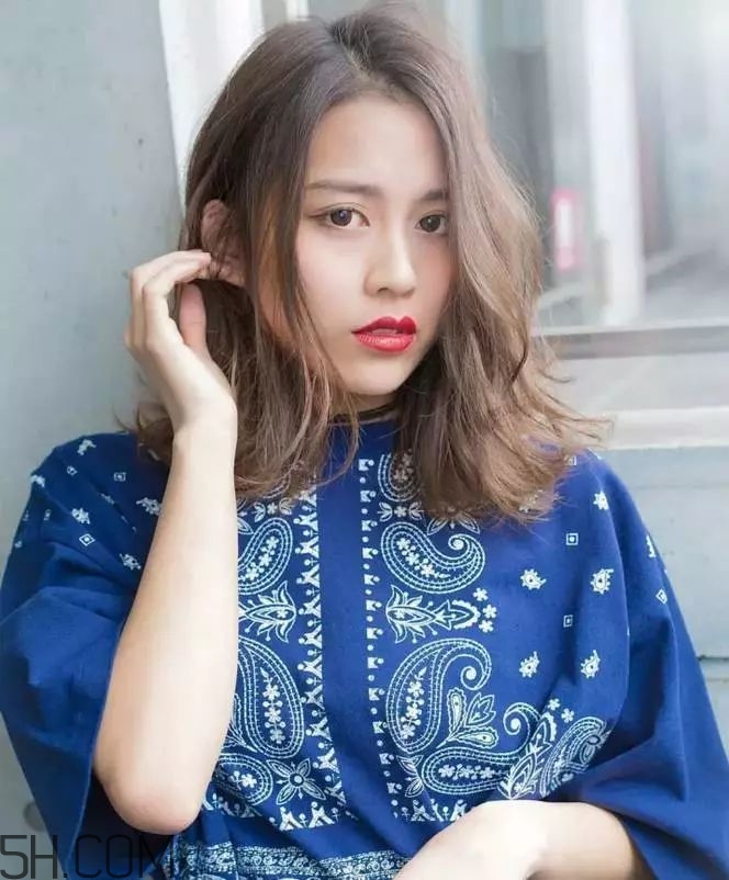 染什么發(fā)色好看有氣質 染什么發(fā)色好看有氣質