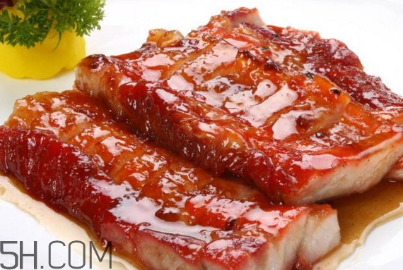 叉燒肉是烤的嗎？叉燒肉是肥肉嗎