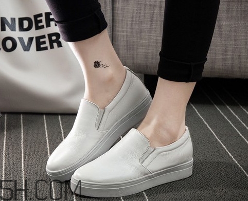 露腳踝的襪子叫什么？露腳踝的鞋子叫什么