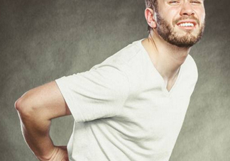 腰間盤(pán)突出腳麻嚴(yán)重嗎？腰歪了能自動(dòng)復(fù)原嗎