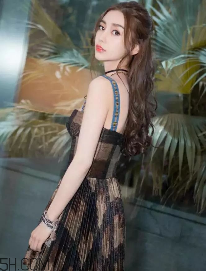 染什么發(fā)色好看有氣質 染什么發(fā)色好看有氣質