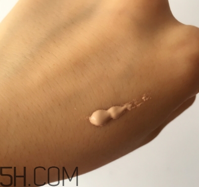 卡姿蘭粉底液怎么樣？卡姿蘭粉底液多少錢？