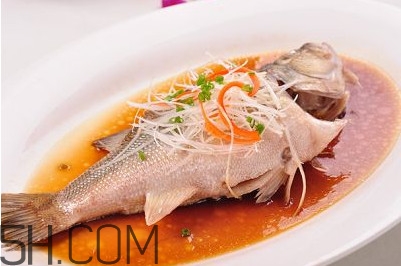 鱸魚蒸幾分鐘最好？河鱸魚和海鱸魚的區(qū)別