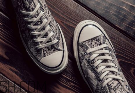 converse匡威all star 1970s蛇皮鞋面款多少錢_在哪買？