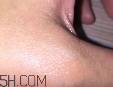 娜貝爾眼霜效果怎么樣？娜貝爾眼霜怎么用？