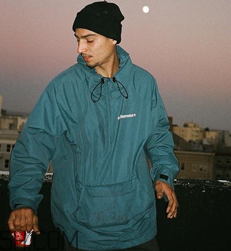 supreme聯(lián)名款 supreme品牌介紹 supreme聯(lián)名款 supreme品牌介紹