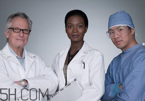 濕疹多喝水有用嗎？濕疹多久會自己消退？