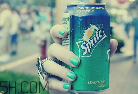 女人說(shuō)雪碧是什么意思？女生說(shuō)要不要喝雪碧什么意思