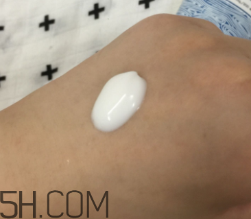 悅木之源夏威夷礦泉水冰潤乳怎么樣_好用嗎 悅木之源夏威夷礦泉水冰潤乳怎么樣_好用嗎