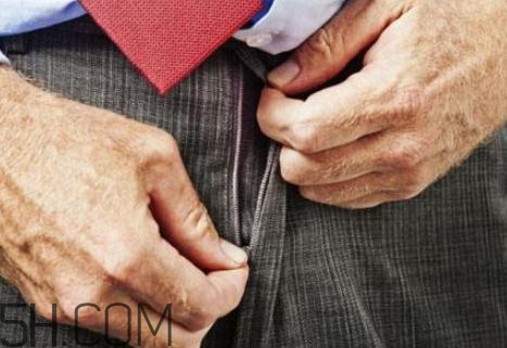 精囊炎會引起血尿嗎？精囊炎會導致無精嗎？