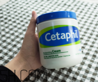 絲塔芙致潤保濕霜怎么樣？絲塔芙致潤保濕霜好用嗎？