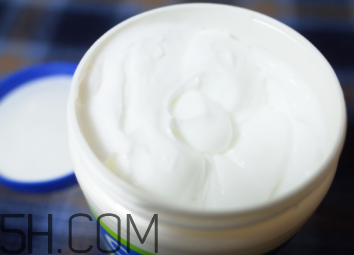 絲塔芙致潤保濕霜怎么樣？絲塔芙致潤保濕霜好用嗎？